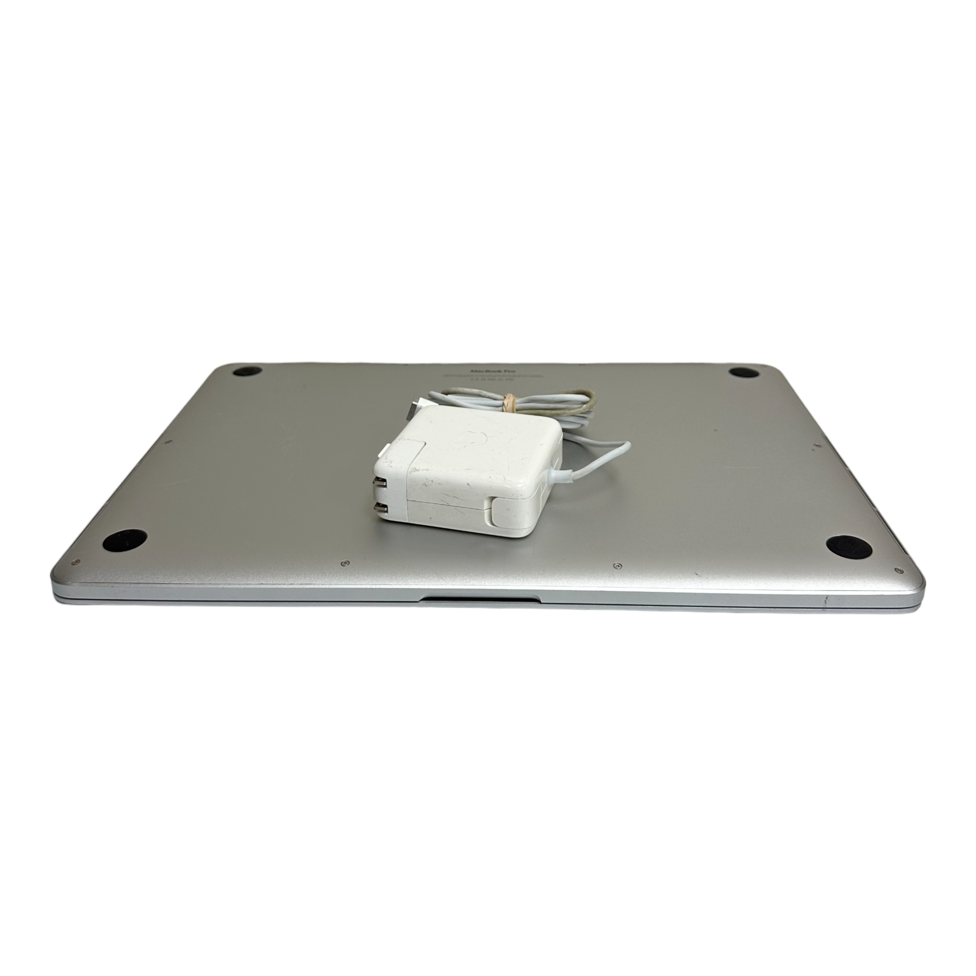Apple MacBook Pro (Mid 2015) 15" i7 2.8GHz 16GB RAM 256GB SSD Intel Iris Laptop